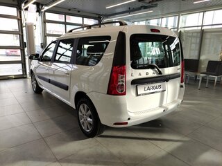 2026 Lada (ВАЗ) Largus I Рестайлинг, белый, 1842000 рублей, вид 4