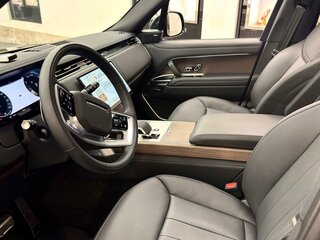 2025 Land Rover Range Rover P400 MHEV V, чёрный, 19880000 рублей, вид 5