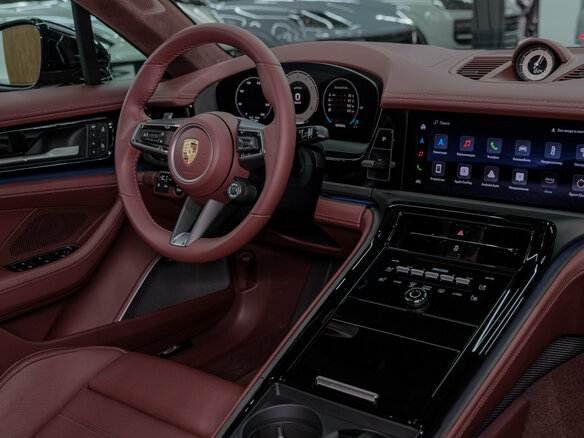 2026 Porsche Panamera GTS III, чёрный, 29700000 рублей - вид 27