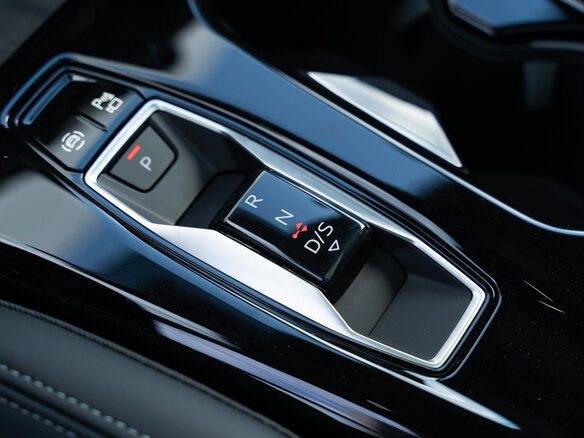 2026 Audi Q5 L III (GU), белый, 6795000 рублей - вид 16