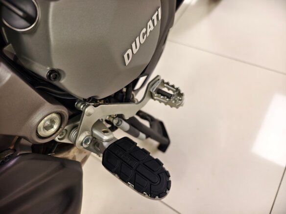 2019 Ducati Multistrada 1260, красный - вид 16