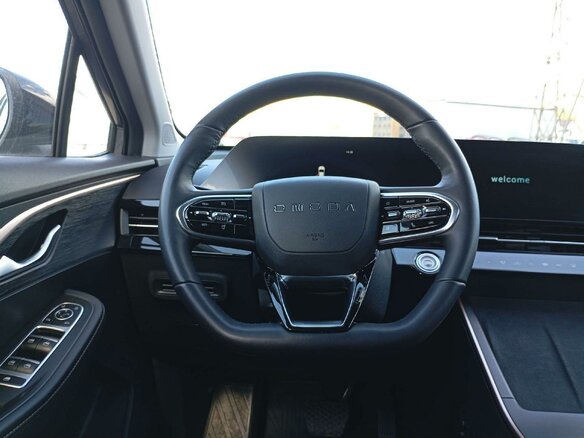 2024 Omoda C5 I, серый - вид 5