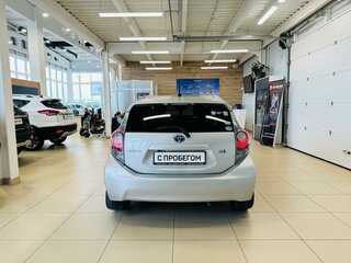 2014 Toyota Aqua I, серый, 1099999 рублей, вид 5