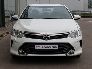 2017 Toyota Camry VII (XV50) Рестайлинг, белый, 2198000 рублей, вид 2