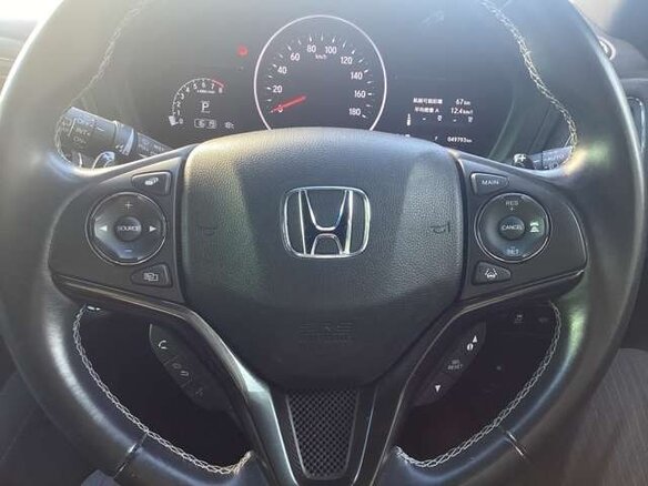 2020 Honda Vezel I Рестайлинг, белый, 1350000 рублей - вид 8