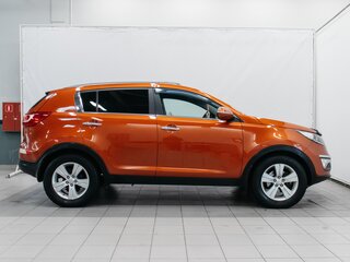 2011 Kia Sportage III, оранжевый, 1250000 рублей, вид 5