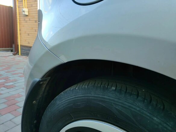 2011 Nissan Note I Рестайлинг, серебристый, 640000 рублей - вид 7
