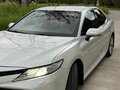 2020 Toyota Camry VIII (XV70), белый, 2450000 рублей - вид 2