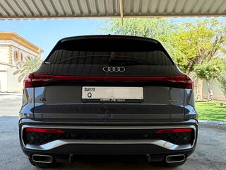 2026 Audi Q5 L 40 TFSI II (FY) Рестайлинг, чёрный, 6250000 рублей, вид 3