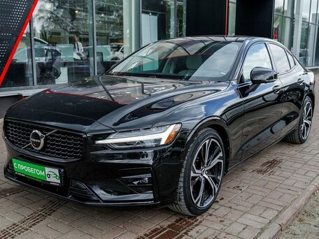 2023 Volvo S60 III, чёрный, 3520000 рублей, вид 1
