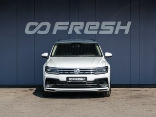 2019 Volkswagen Tiguan II, белый, 2800000 рублей, вид 3