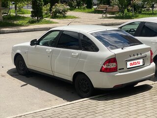 2010 Lada (ВАЗ) Priora I, белый, 330000 рублей, вид 3