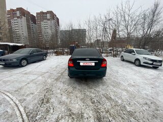 2008 Ford Focus II Рестайлинг, зелёный, 490000 рублей, вид 3