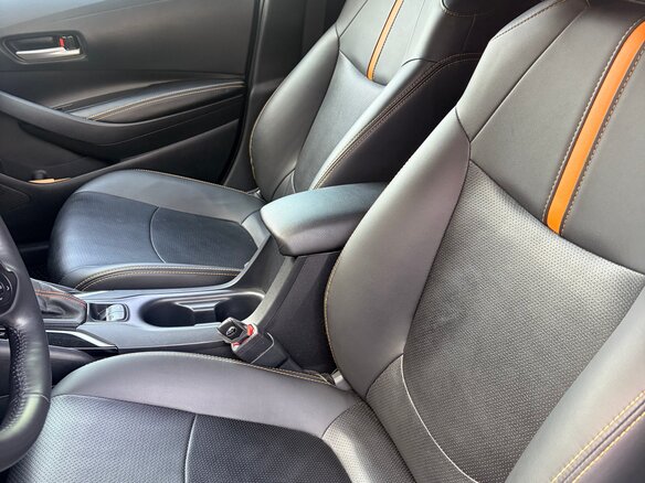 2021 Toyota Corolla XII (E210), белый, 1839000 рублей - вид 15