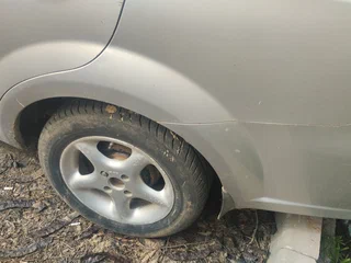 2007 Chevrolet Aveo I Рестайлинг, серебристый, 380000 рублей, вид 3