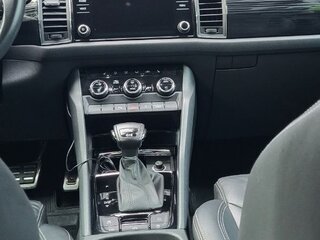 2018 Skoda Kodiaq I, коричневый, 2900000 рублей, вид 4