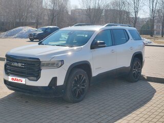 2022 GMC Acadia II Рестайлинг, белый, 2800000 рублей, вид 1
