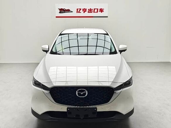 2026 Mazda CX-5 II Рестайлинг, белый - вид 1