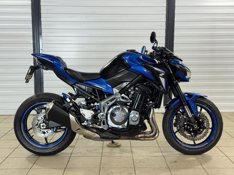2018 Kawasaki Z 900, синий, 795000 рублей, вид 3