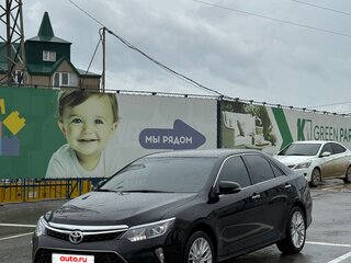 2013 Toyota Camry VII (XV50), чёрный, 1800000 рублей, вид 2
