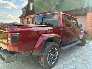 2020 Jeep Gladiator II (JT), красный, 5700000 рублей, вид 4