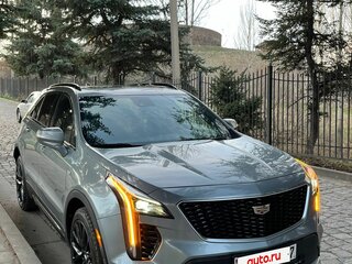 2023 Cadillac XT4 I, серебристый, 3915000 рублей, вид 4