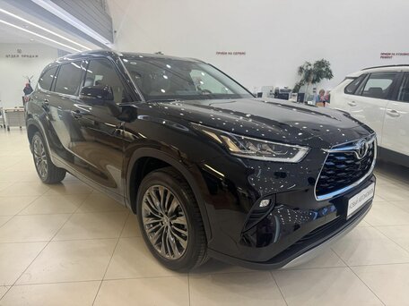 Toyota Highlander IV (XU70)