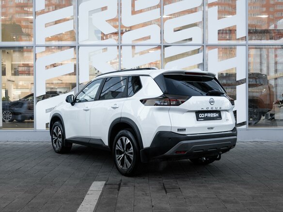 2022 Nissan Rogue III, белый - вид 1
