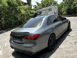2021 Mercedes-Benz E-Класс AMG 63 AMG S V (W213) Рестайлинг, серый, 6900000 рублей, вид 4