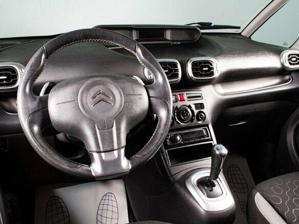 2012 Citroen C3 Picasso I, белый - вид 10