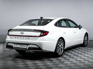 2021 Hyundai Sonata VIII (DN8), белый, 2425000 рублей, вид 5