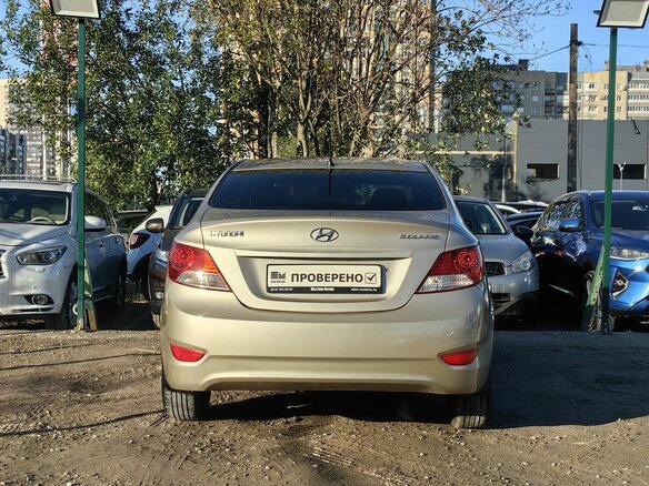 2011 Hyundai Solaris I, бежевый - вид 5