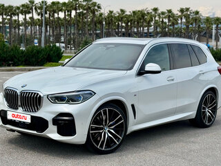2021 BMW X5 30d IV (G05/G18), белый, 8350000 рублей, вид 1