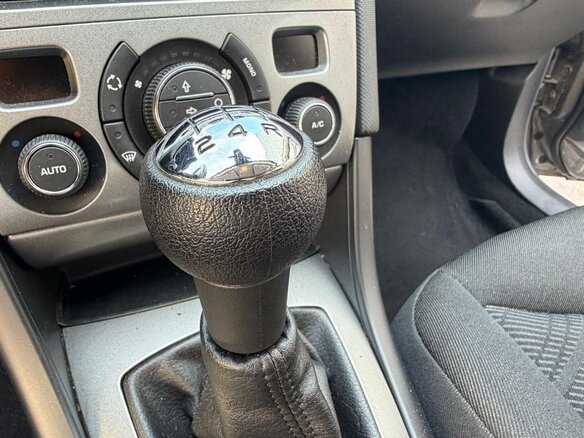 2008 Peugeot 308 I, серый, 890000 рублей - вид 11