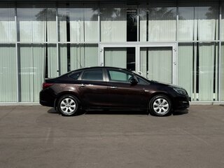 2013 Opel Astra J Рестайлинг, коричневый, 915000 рублей, вид 4