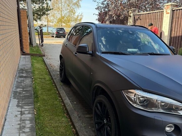 2016 BMW X5 40d III (F15), чёрный, 3500000 рублей - вид 5
