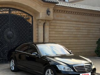 2008 Mercedes-Benz S-Класс 550 Long V (W221), чёрный, 980000 рублей, вид 3