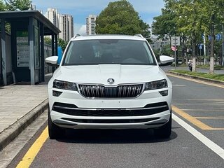 2023 Skoda Karoq I Рестайлинг, белый, 2150100 рублей, вид 2