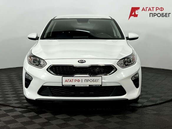 2020 Kia Ceed III, белый, 1990000 рублей - вид 2