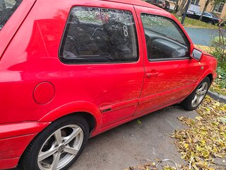 1994 Volkswagen Golf III, красный, 320000 рублей, вид 3
