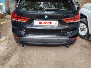2020 BMW X1 20i xDrive II (F48) Рестайлинг, чёрный, 3200000 рублей, вид 5