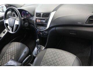 2012 Hyundai Solaris I, чёрный, 679000 рублей, вид 5