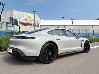 2024 Porsche Taycan 4S I Рестайлинг, серый, 19960000 рублей, вид 3