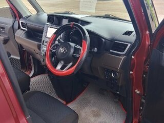 2022 Toyota Roomy I Рестайлинг, красный, 1100000 рублей, вид 3