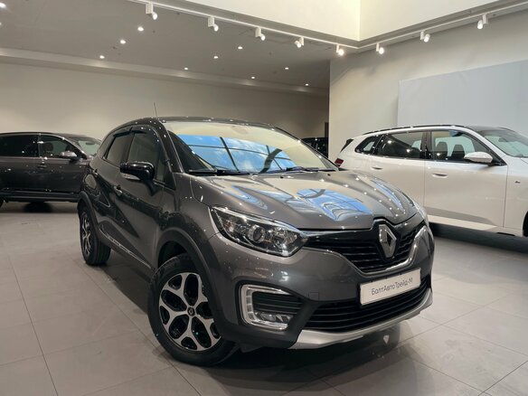 2018 Renault Kaptur I, чёрный - вид 2