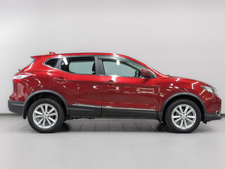 2017 Nissan Qashqai II, красный, 1630000 рублей, вид 4