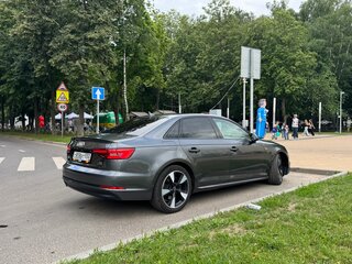 2017 Audi A4 V (B9), серый, 2250000 рублей, вид 4