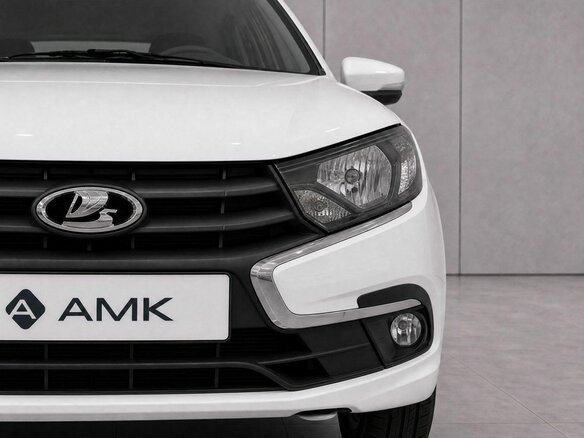 2026 Lada (ВАЗ) Granta I Рестайлинг, белый - вид 3