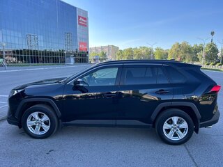 2019 Toyota RAV4 V (XA50), чёрный, 2850000 рублей, вид 5