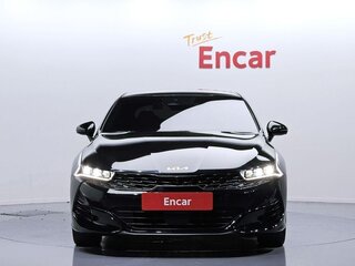 2022 Kia K5 III, чёрный, 2075000 рублей, вид 2